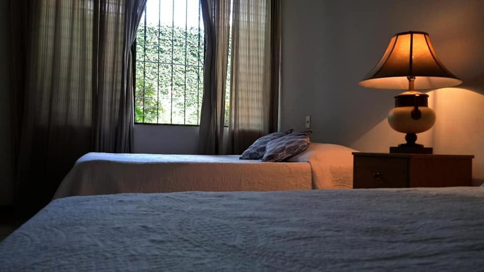 Hotel Alamo Internacional San Salvador Exteriör bild