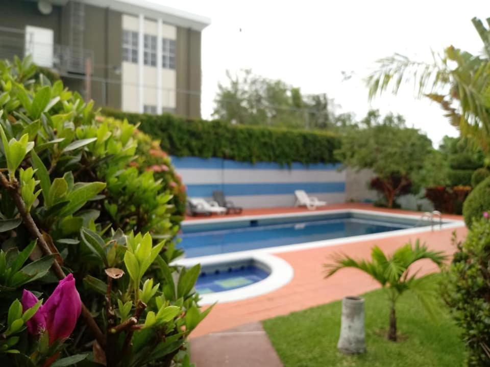 Hotel Alamo Internacional San Salvador Exteriör bild