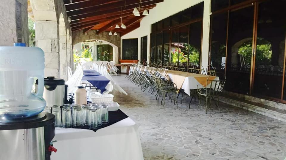 Hotel Alamo Internacional San Salvador Exteriör bild