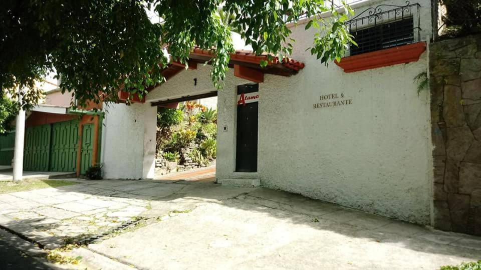 Hotel Alamo Internacional San Salvador Exteriör bild